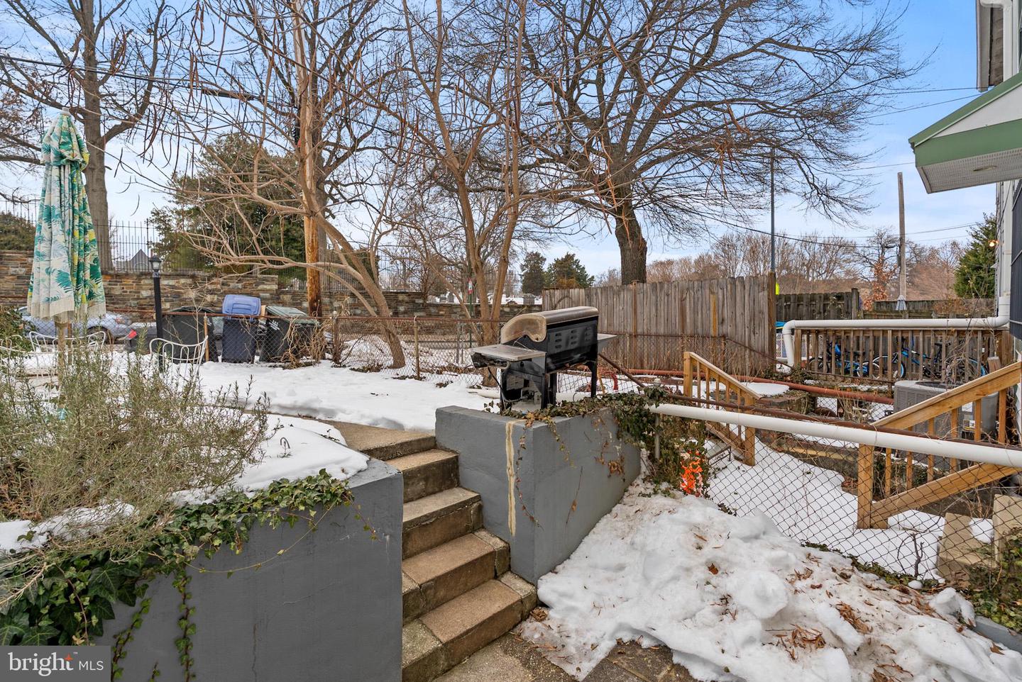 2422 2ND ST NE, WASHINGTON, District Of Columbia 20002, 2 Bedrooms Bedrooms, ,2 BathroomsBathrooms,Residential,For sale,2422 2ND ST NE,DCDC2239964 MLS # DCDC2239964