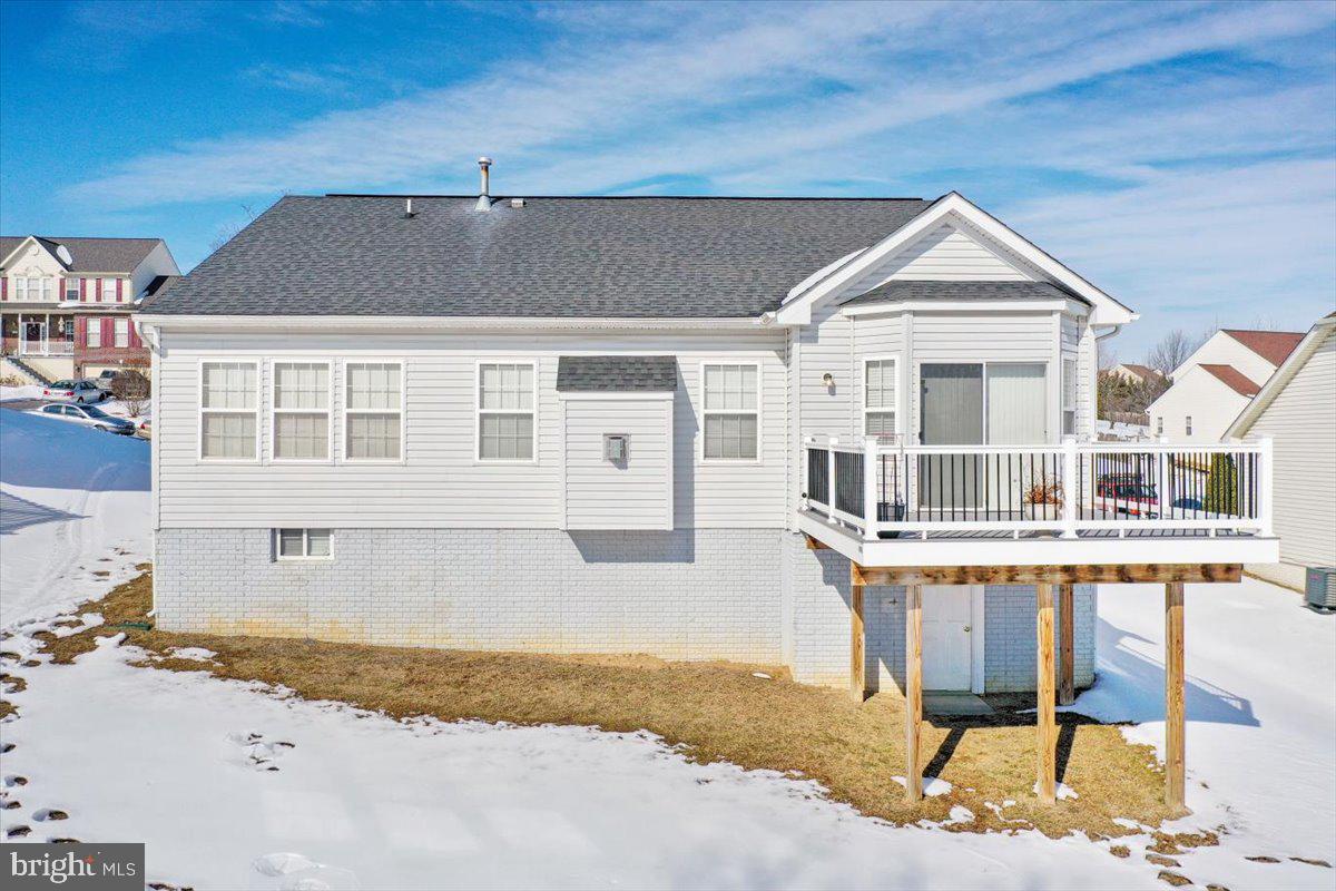 415 FORTRESS DR, WINCHESTER, Virginia 22603, 3 Bedrooms Bedrooms, ,2 BathroomsBathrooms,Residential,For sale,415 FORTRESS DR,VAFV2038786 MLS # VAFV2038786