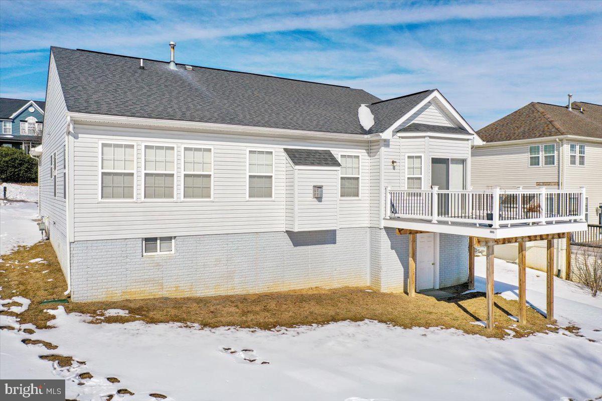 415 FORTRESS DR, WINCHESTER, Virginia 22603, 3 Bedrooms Bedrooms, ,2 BathroomsBathrooms,Residential,For sale,415 FORTRESS DR,VAFV2038786 MLS # VAFV2038786