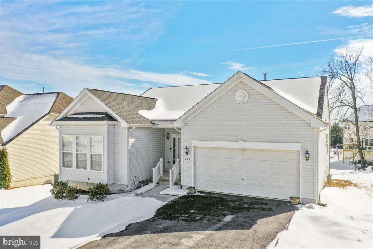 415 FORTRESS DR, WINCHESTER, Virginia 22603, 3 Bedrooms Bedrooms, ,2 BathroomsBathrooms,Residential,For sale,415 FORTRESS DR,VAFV2038786 MLS # VAFV2038786