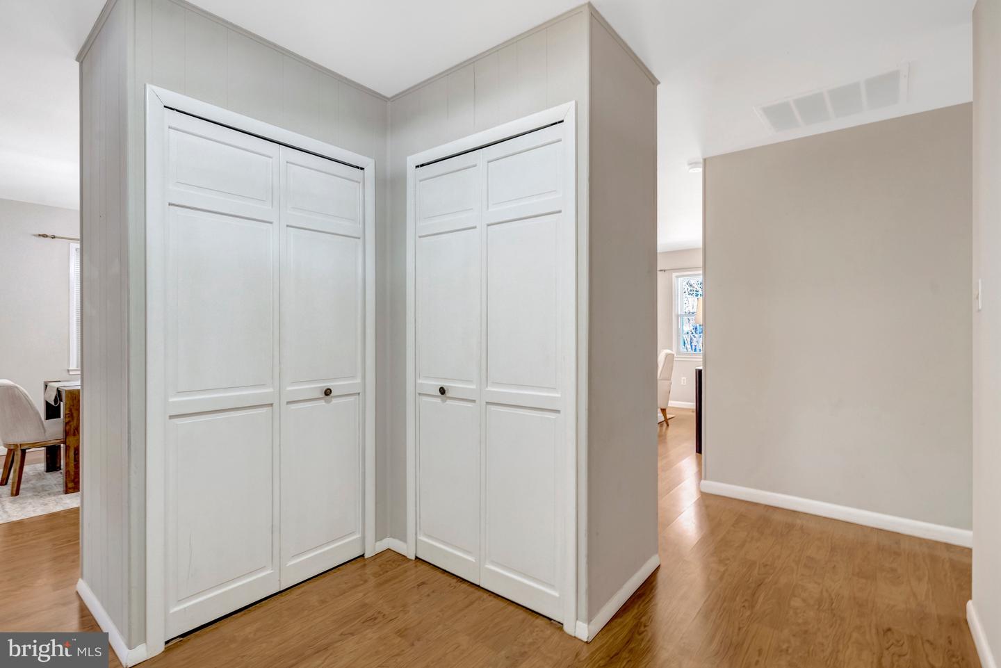 13128 MOSS RANCH LN, FAIRFAX, Virginia 22033, 4 Bedrooms Bedrooms, ,2 BathroomsBathrooms,Residential,For sale,13128 MOSS RANCH LN,VAFX2284820 MLS # VAFX2284820