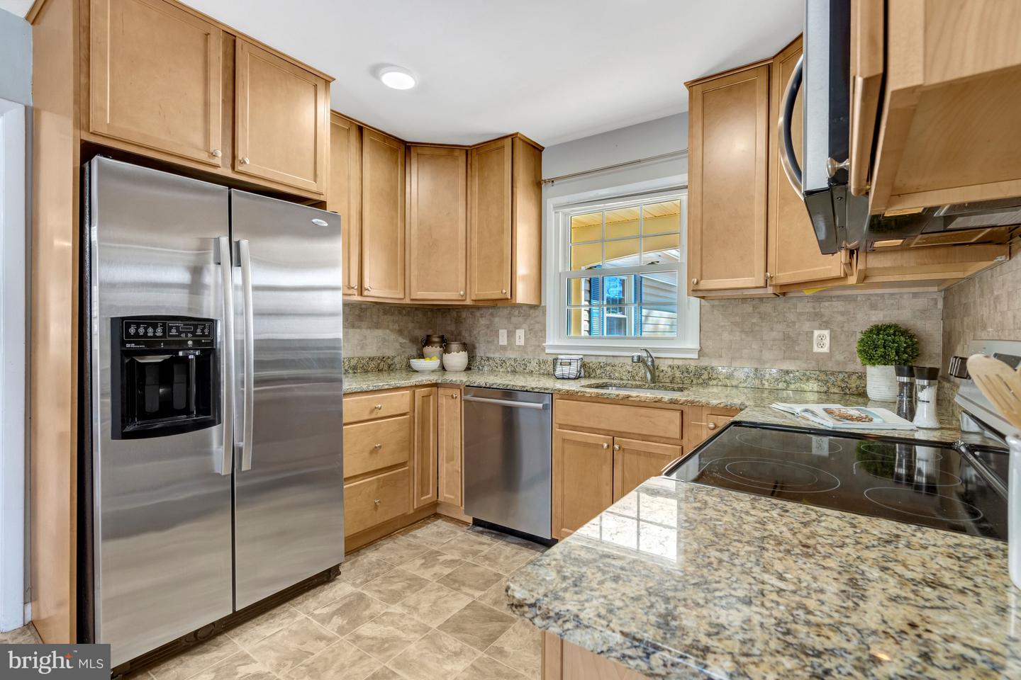 13128 MOSS RANCH LN, FAIRFAX, Virginia 22033, 4 Bedrooms Bedrooms, ,2 BathroomsBathrooms,Residential,For sale,13128 MOSS RANCH LN,VAFX2284820 MLS # VAFX2284820