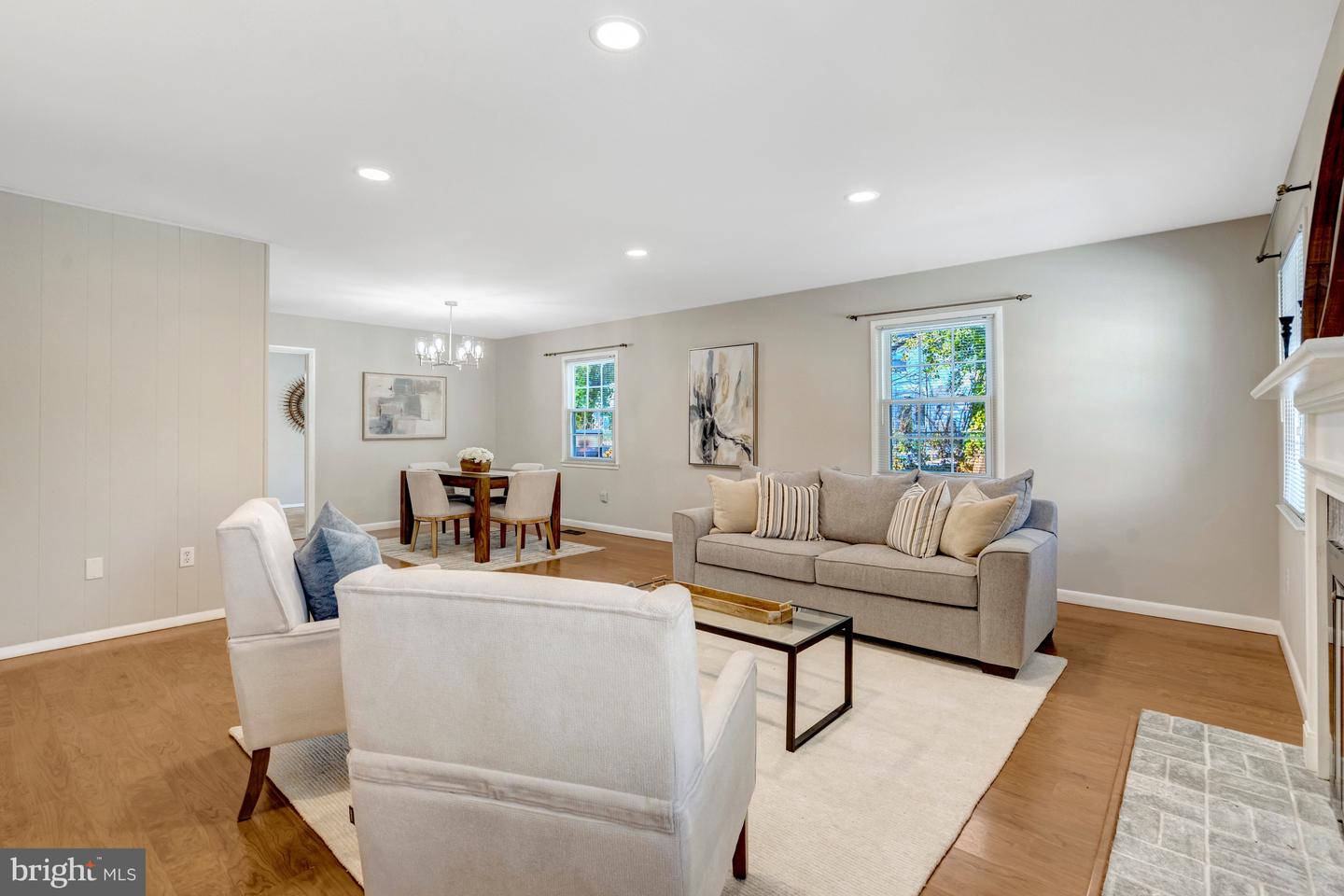 13128 MOSS RANCH LN, FAIRFAX, Virginia 22033, 4 Bedrooms Bedrooms, ,2 BathroomsBathrooms,Residential,For sale,13128 MOSS RANCH LN,VAFX2284820 MLS # VAFX2284820