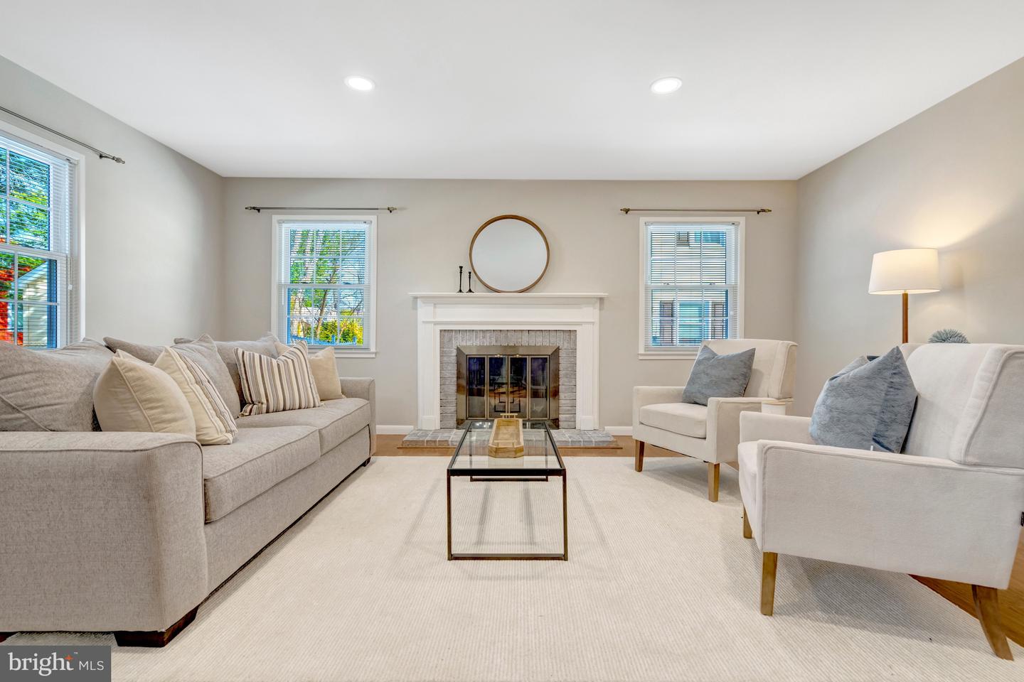 13128 MOSS RANCH LN, FAIRFAX, Virginia 22033, 4 Bedrooms Bedrooms, ,2 BathroomsBathrooms,Residential,For sale,13128 MOSS RANCH LN,VAFX2284820 MLS # VAFX2284820