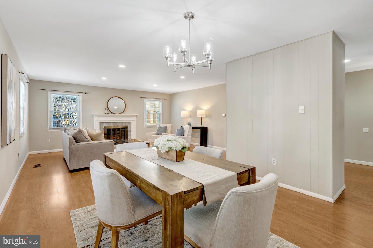 13128 MOSS RANCH LN, FAIRFAX, Virginia 22033, 4 Bedrooms Bedrooms, ,2 BathroomsBathrooms,Residential,For sale,13128 MOSS RANCH LN,VAFX2284820 MLS # VAFX2284820