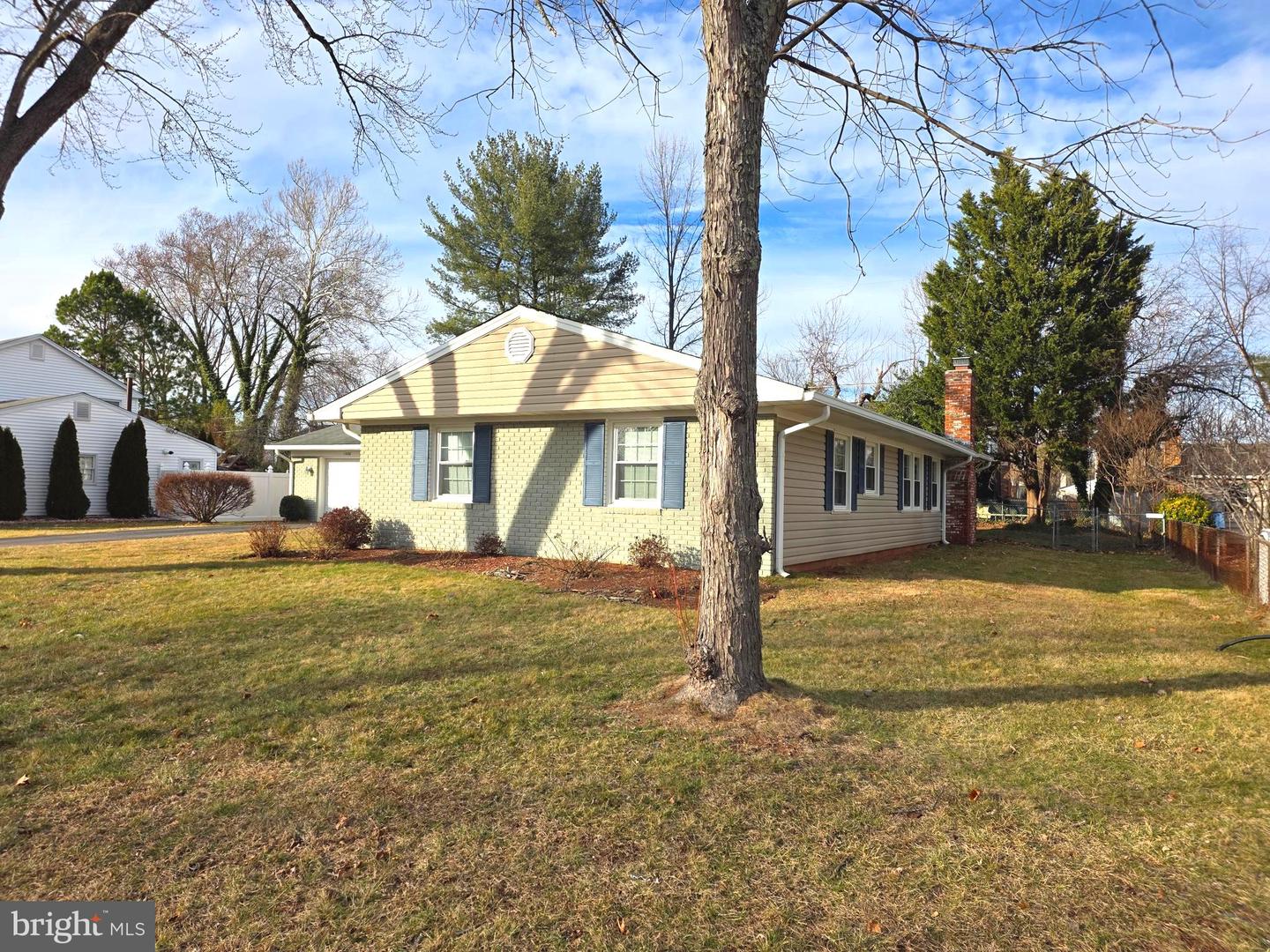 13128 MOSS RANCH LN, FAIRFAX, Virginia 22033, 4 Bedrooms Bedrooms, ,2 BathroomsBathrooms,Residential,For sale,13128 MOSS RANCH LN,VAFX2284820 MLS # VAFX2284820