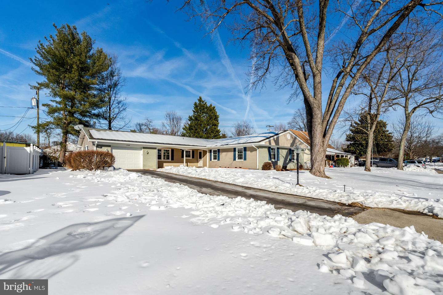 13128 MOSS RANCH LN, FAIRFAX, Virginia 22033, 4 Bedrooms Bedrooms, ,2 BathroomsBathrooms,Residential,For sale,13128 MOSS RANCH LN,VAFX2284820 MLS # VAFX2284820