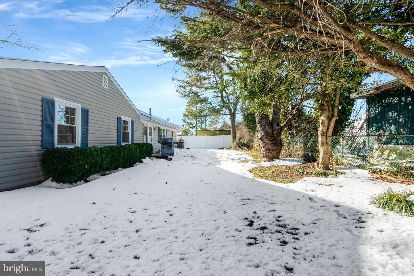 13128 MOSS RANCH LN, FAIRFAX, Virginia 22033, 4 Bedrooms Bedrooms, ,2 BathroomsBathrooms,Residential,For sale,13128 MOSS RANCH LN,VAFX2284820 MLS # VAFX2284820