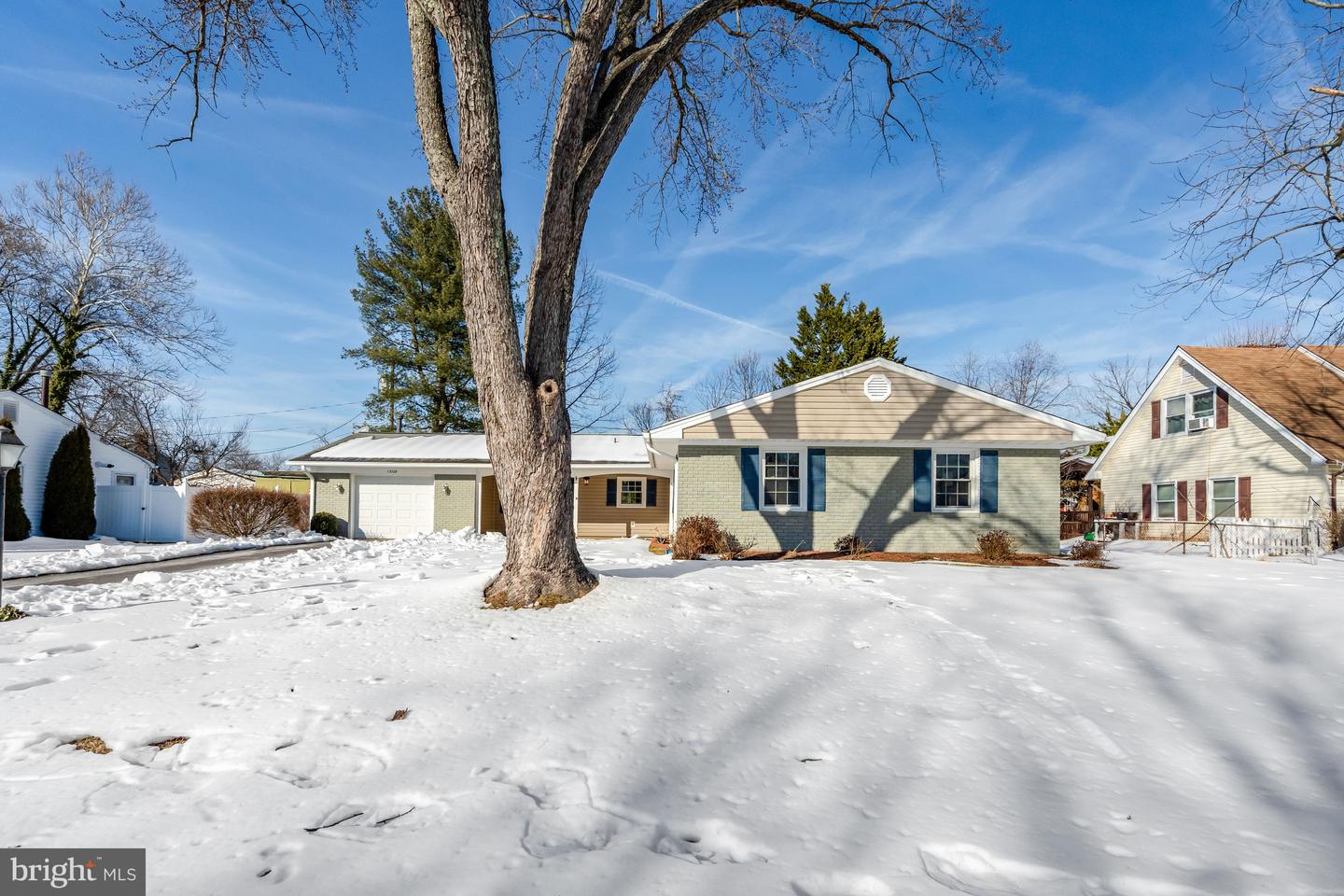 13128 MOSS RANCH LN, FAIRFAX, Virginia 22033, 4 Bedrooms Bedrooms, ,2 BathroomsBathrooms,Residential,For sale,13128 MOSS RANCH LN,VAFX2284820 MLS # VAFX2284820