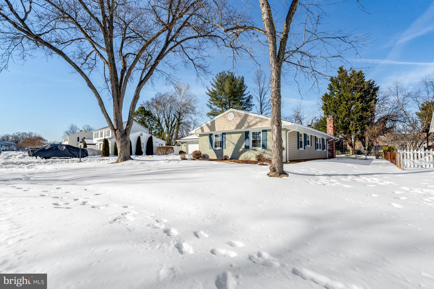 13128 MOSS RANCH LN, FAIRFAX, Virginia 22033, 4 Bedrooms Bedrooms, ,2 BathroomsBathrooms,Residential,For sale,13128 MOSS RANCH LN,VAFX2284820 MLS # VAFX2284820