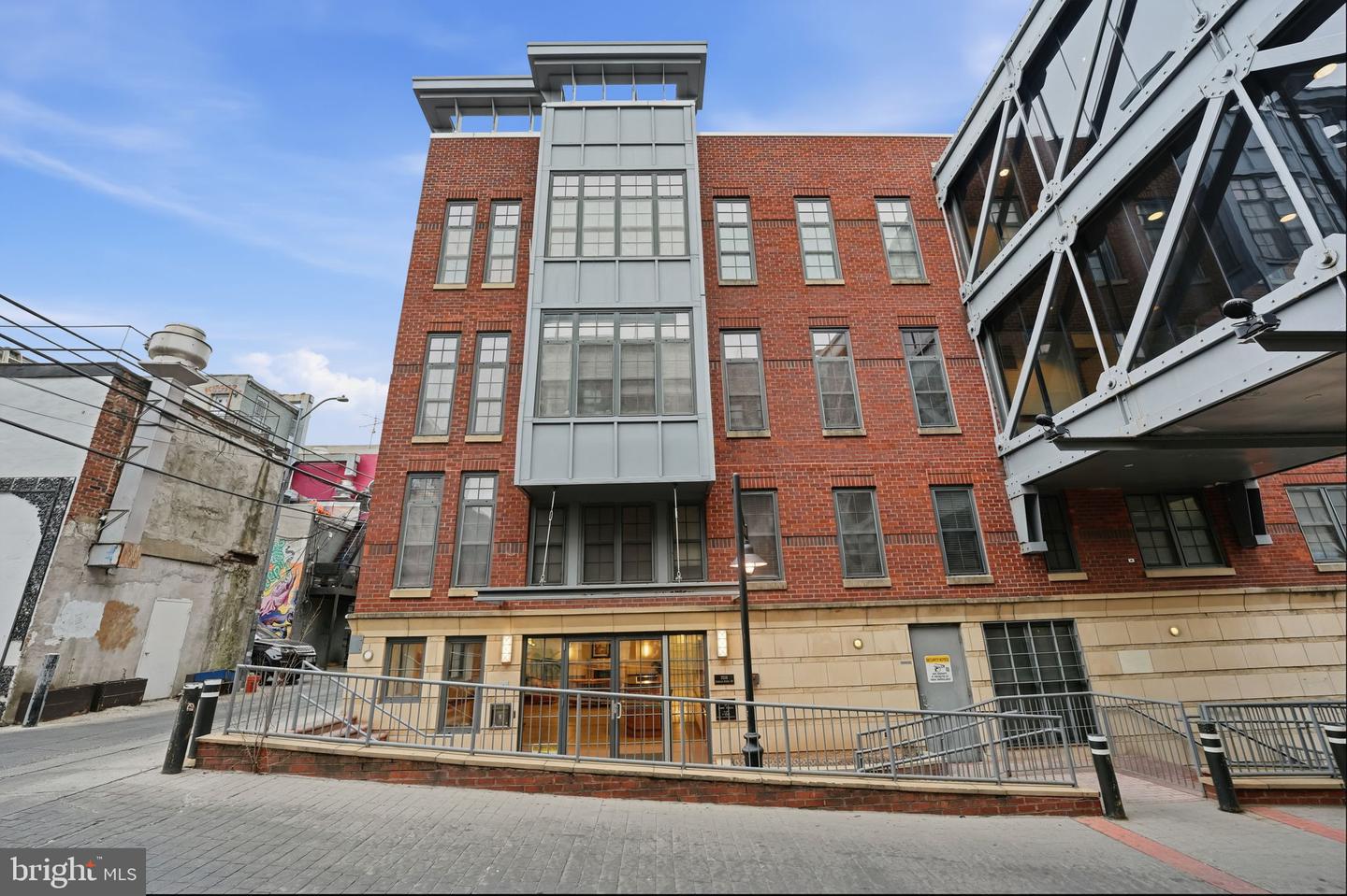 2328 CHAMPLAIN ST NW #302, WASHINGTON, District Of Columbia 20009, 2 Bedrooms Bedrooms, 5 Rooms Rooms,2 BathroomsBathrooms,Residential,For sale,2328 CHAMPLAIN ST NW #302,DCDC2241078 MLS # DCDC2241078