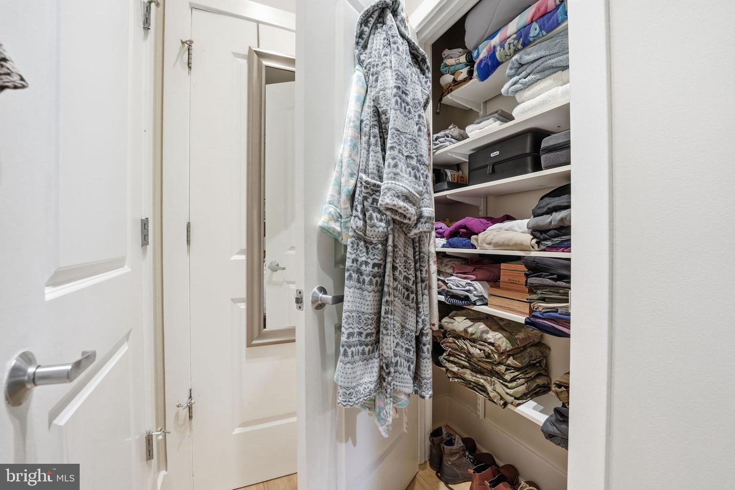 2328 CHAMPLAIN ST NW #302, WASHINGTON, District Of Columbia 20009, 2 Bedrooms Bedrooms, 5 Rooms Rooms,2 BathroomsBathrooms,Residential,For sale,2328 CHAMPLAIN ST NW #302,DCDC2241078 MLS # DCDC2241078