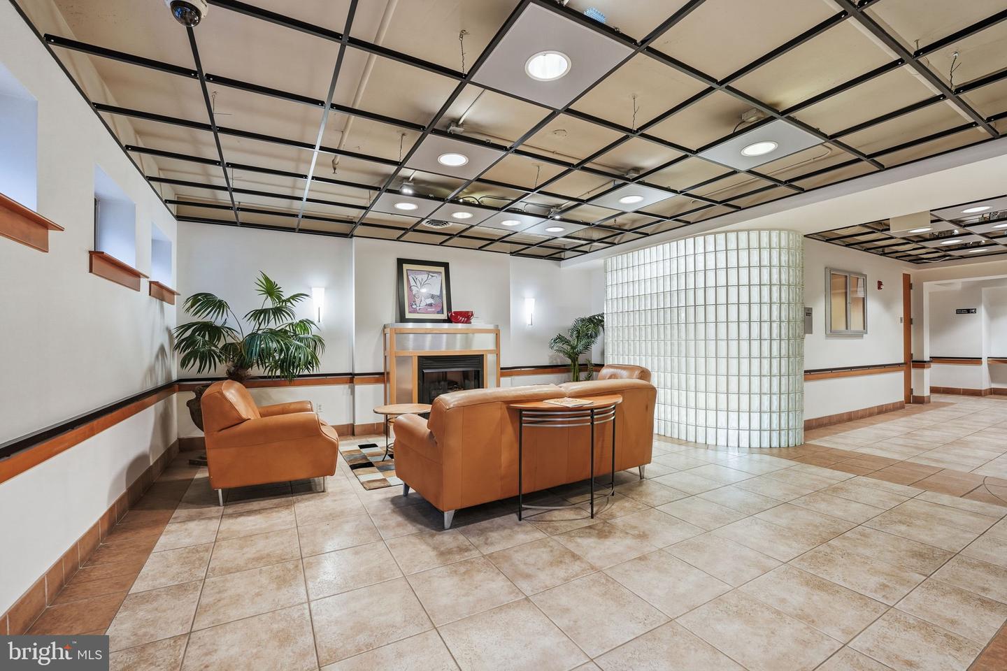 2328 CHAMPLAIN ST NW #302, WASHINGTON, District Of Columbia 20009, 2 Bedrooms Bedrooms, 5 Rooms Rooms,2 BathroomsBathrooms,Residential,For sale,2328 CHAMPLAIN ST NW #302,DCDC2241078 MLS # DCDC2241078