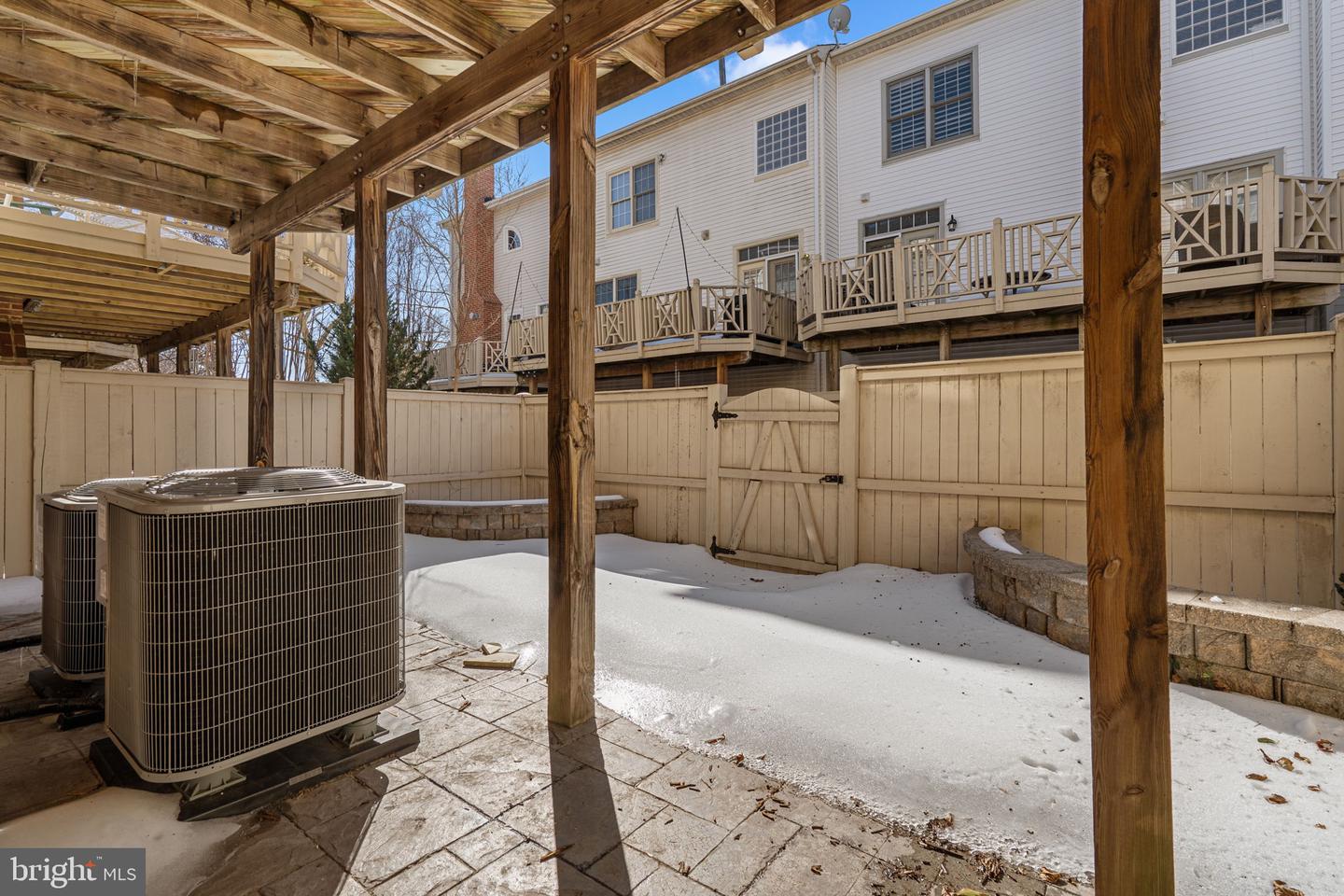 10505 CAPTAIN JOHN SMITH CT, FAIRFAX, Virginia 22030, 3 Bedrooms Bedrooms, ,2 BathroomsBathrooms,Residential,For sale,10505 CAPTAIN JOHN SMITH CT,VAFC2007644 MLS # VAFC2007644