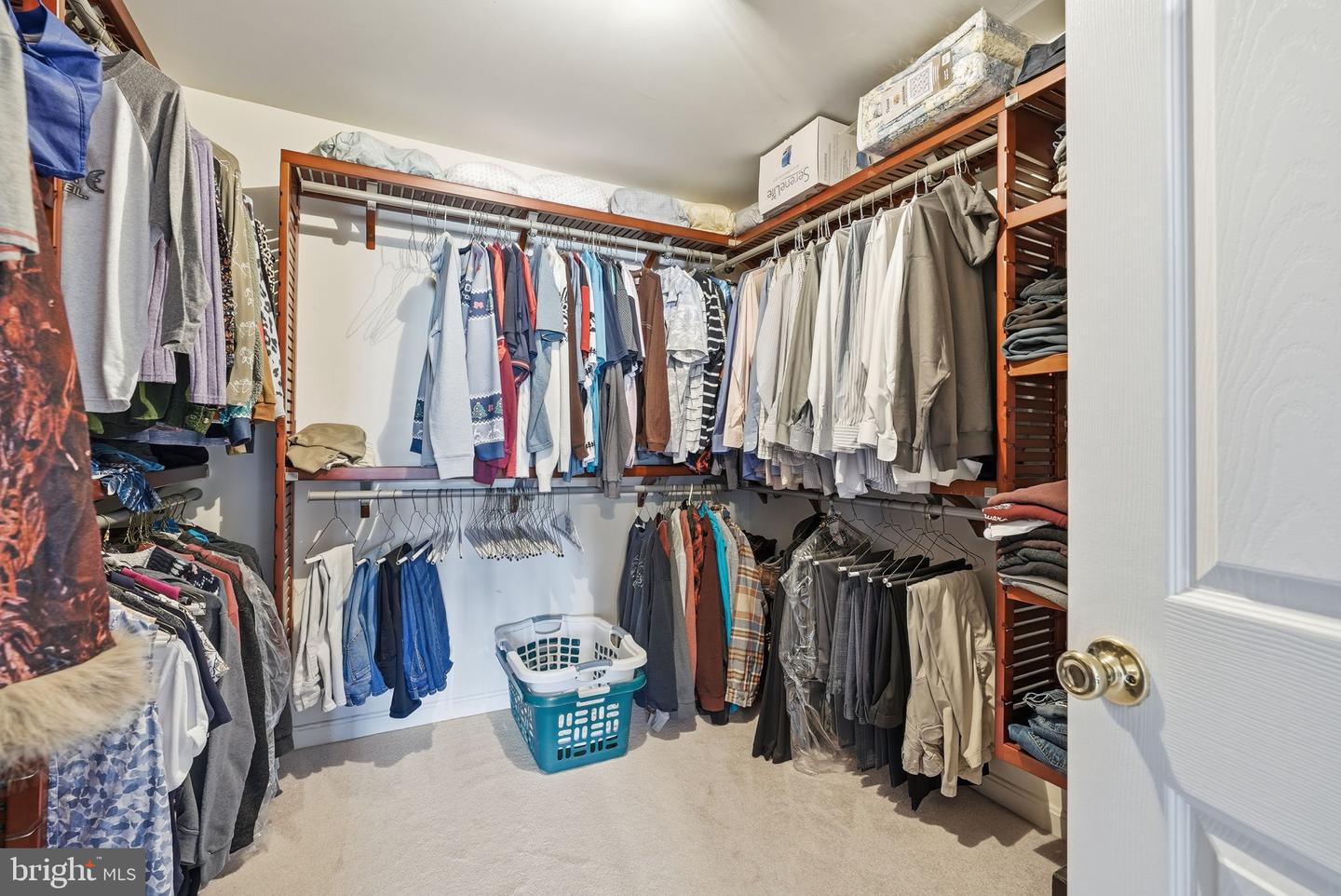 15204 CHULA PL, WOODBRIDGE, Virginia 22193, 4 Bedrooms Bedrooms, ,3 BathroomsBathrooms,Residential,For sale,15204 CHULA PL,VAPW2110500 MLS # VAPW2110500