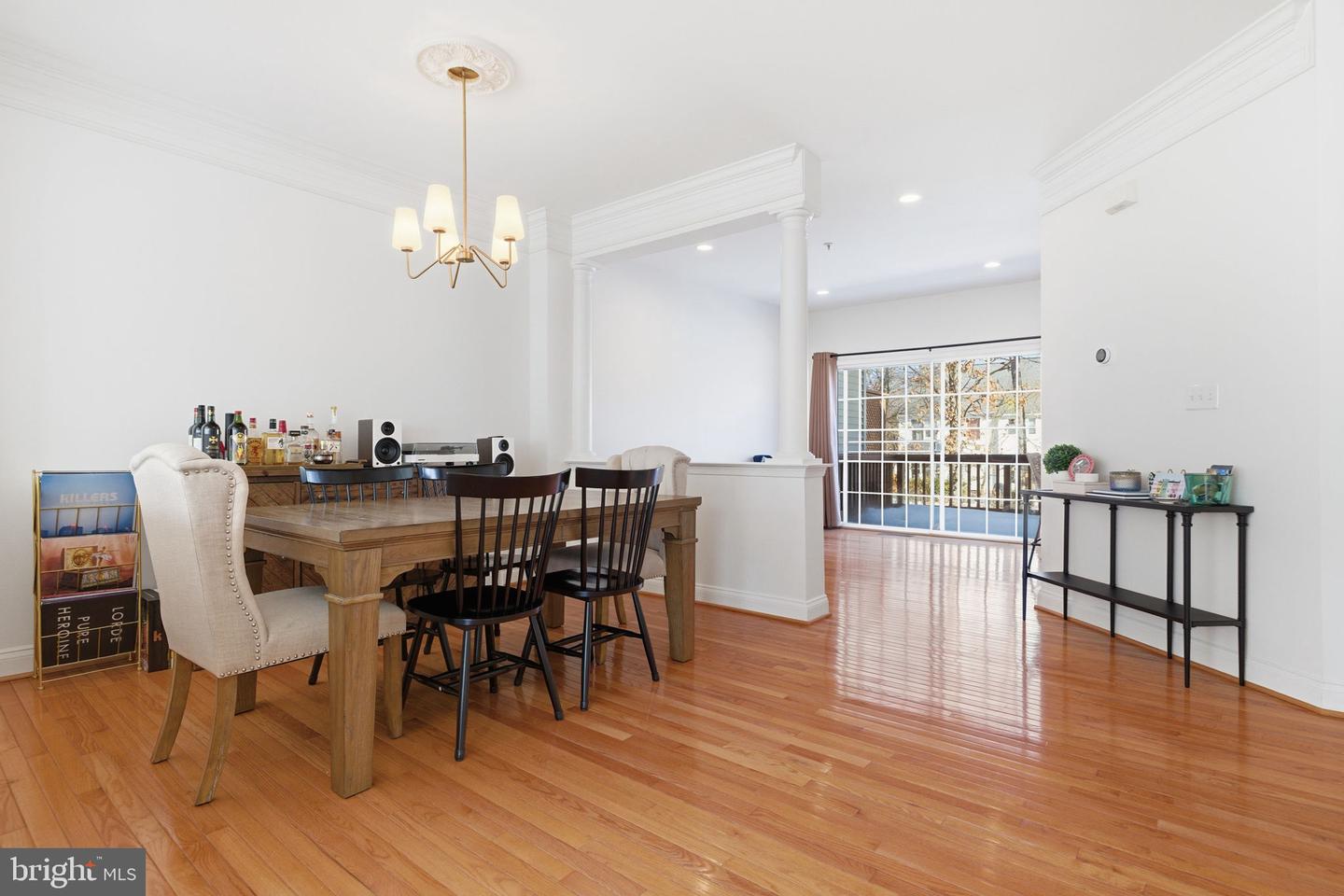 2118 CAPSTONE CIR, HERNDON, Virginia 20170, 4 Bedrooms Bedrooms, ,3 BathroomsBathrooms,Residential,For sale,2118 CAPSTONE CIR,VAFX2285652 MLS # VAFX2285652