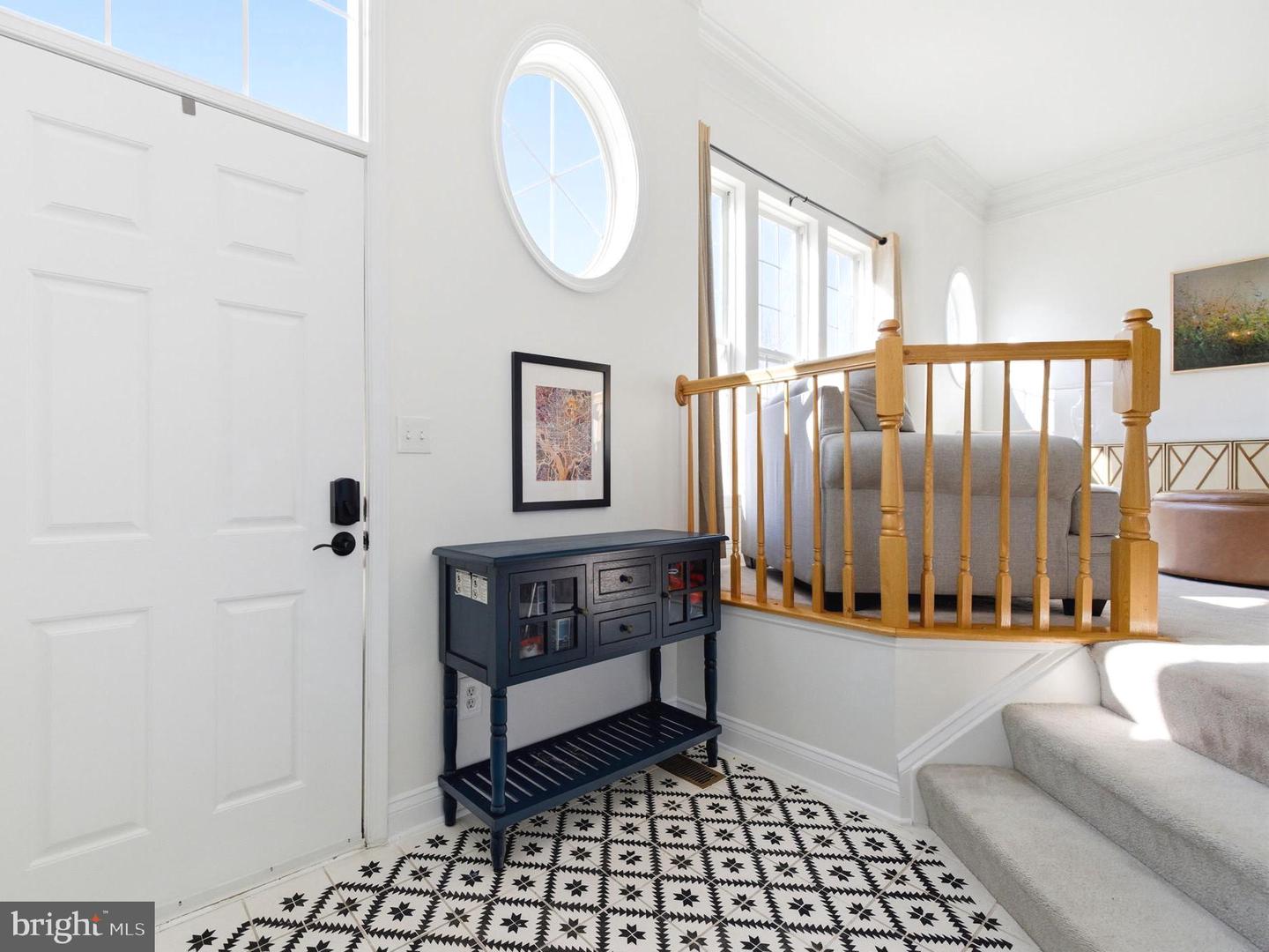 2118 CAPSTONE CIR, HERNDON, Virginia 20170, 4 Bedrooms Bedrooms, ,3 BathroomsBathrooms,Residential,For sale,2118 CAPSTONE CIR,VAFX2285652 MLS # VAFX2285652