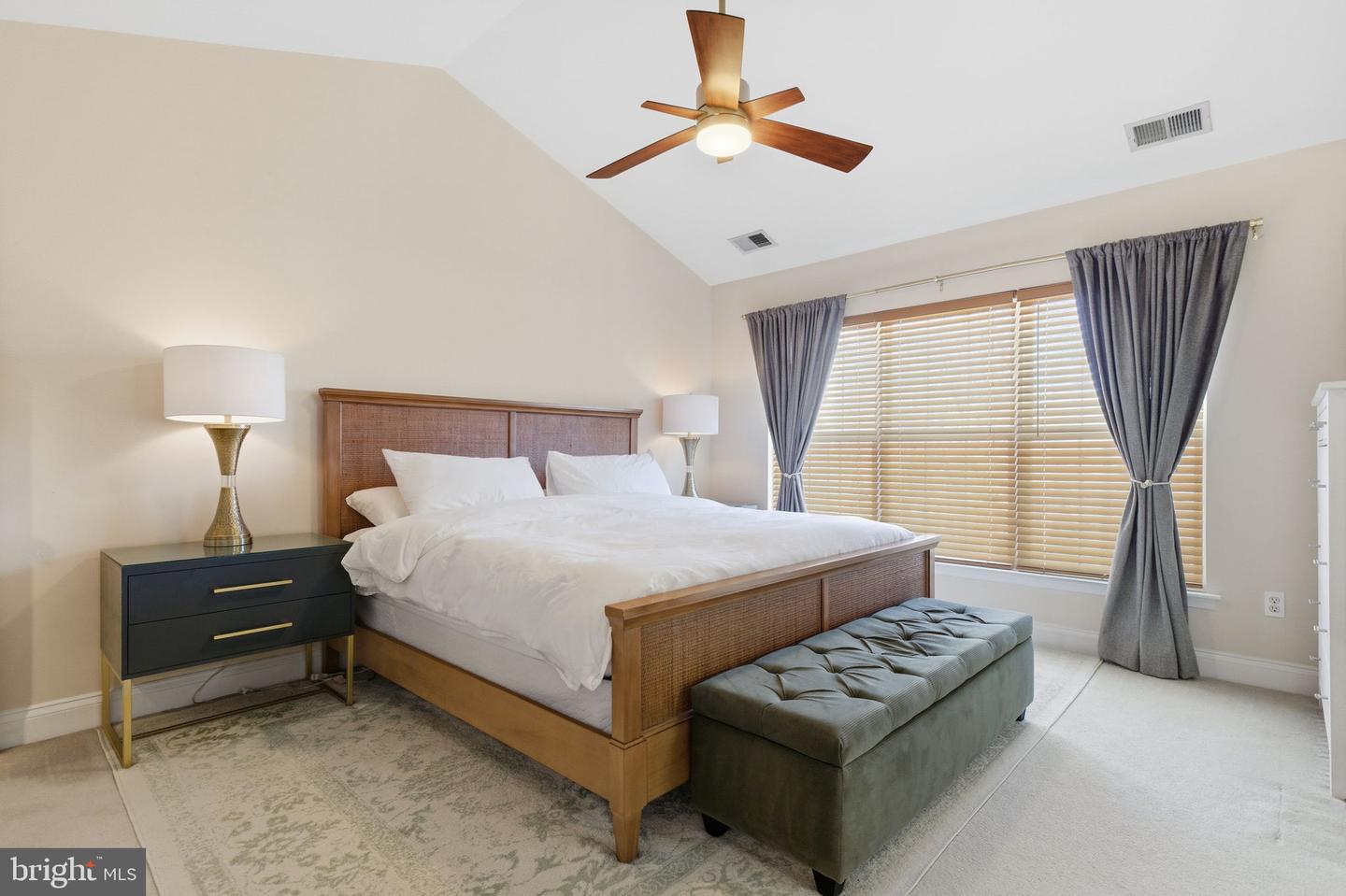 2118 CAPSTONE CIR, HERNDON, Virginia 20170, 4 Bedrooms Bedrooms, ,3 BathroomsBathrooms,Residential,For sale,2118 CAPSTONE CIR,VAFX2285652 MLS # VAFX2285652