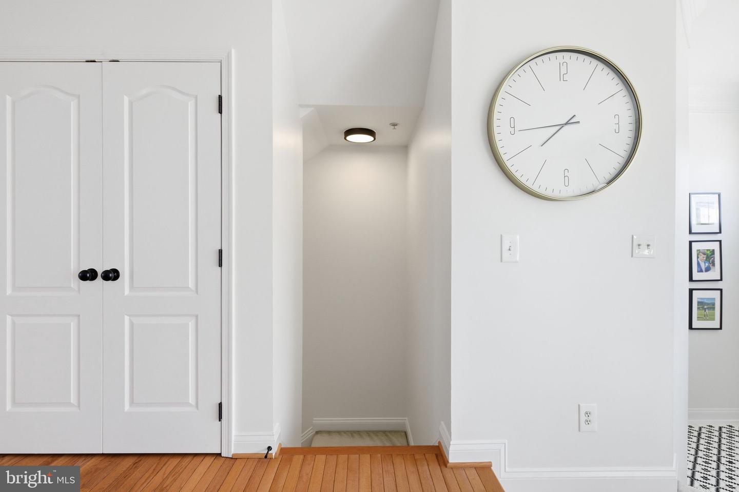 2118 CAPSTONE CIR, HERNDON, Virginia 20170, 4 Bedrooms Bedrooms, ,3 BathroomsBathrooms,Residential,For sale,2118 CAPSTONE CIR,VAFX2285652 MLS # VAFX2285652