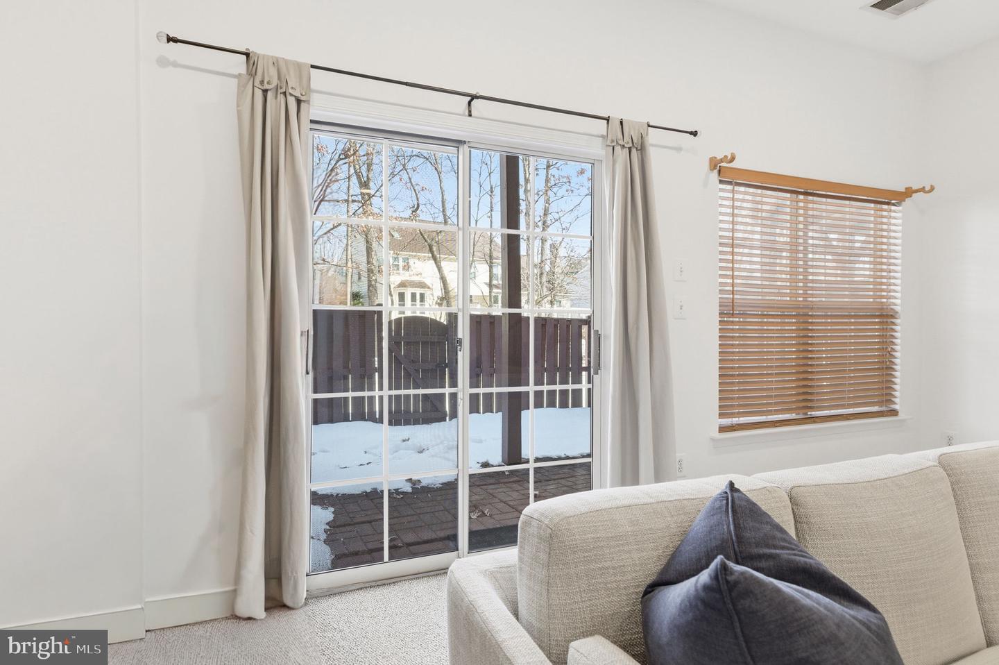 2118 CAPSTONE CIR, HERNDON, Virginia 20170, 4 Bedrooms Bedrooms, ,3 BathroomsBathrooms,Residential,For sale,2118 CAPSTONE CIR,VAFX2285652 MLS # VAFX2285652