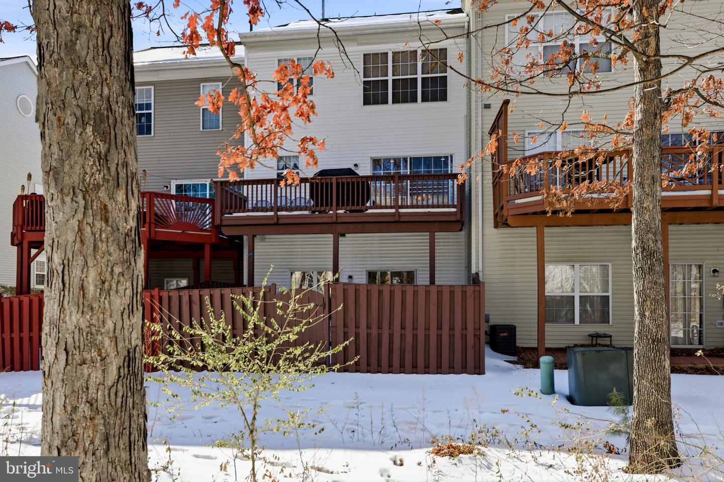 2118 CAPSTONE CIR, HERNDON, Virginia 20170, 4 Bedrooms Bedrooms, ,3 BathroomsBathrooms,Residential,For sale,2118 CAPSTONE CIR,VAFX2285652 MLS # VAFX2285652