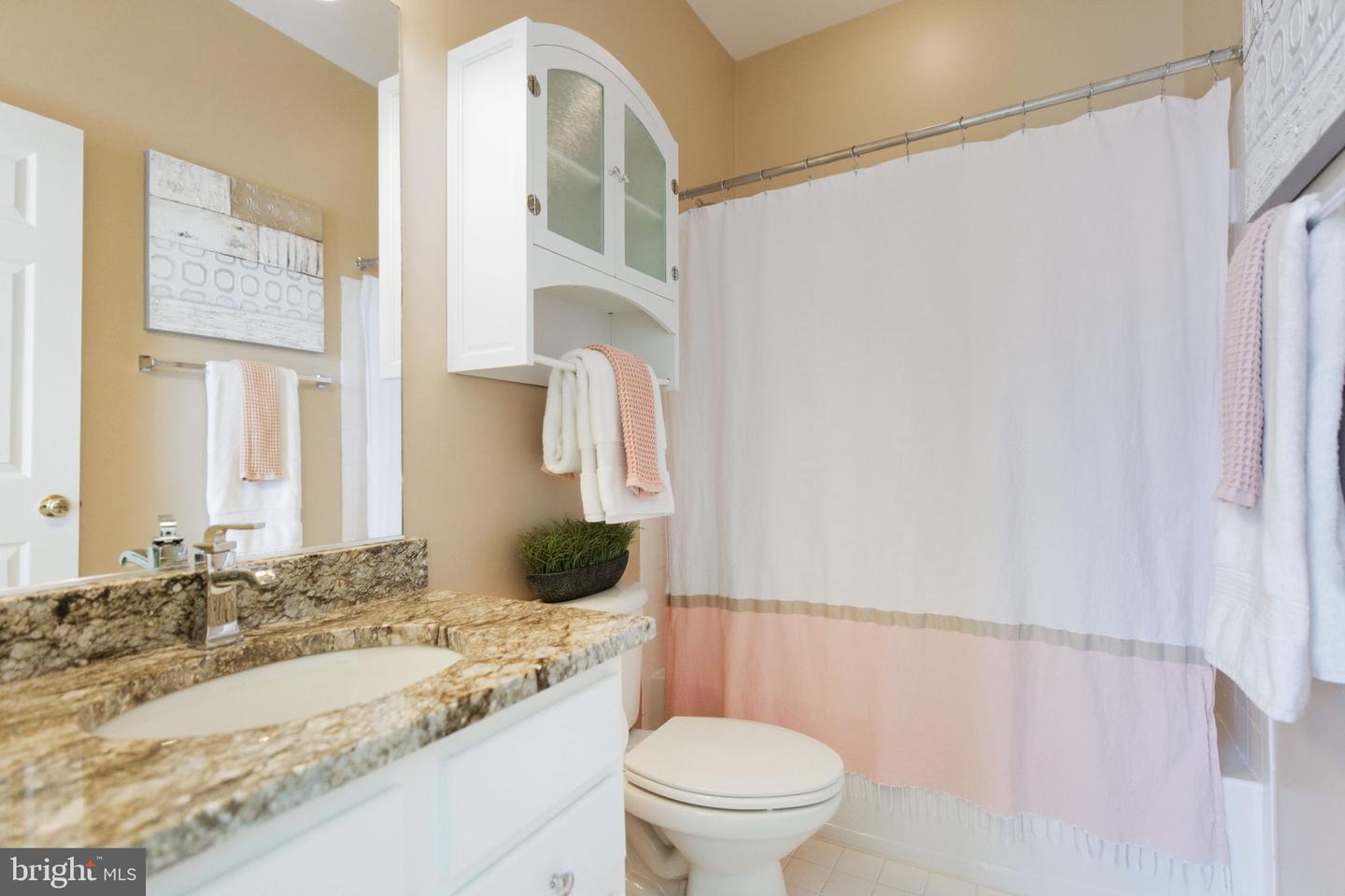 22455 PINE RIDGE CT, ASHBURN, Virginia 20148, 5 Bedrooms Bedrooms, ,5 BathroomsBathrooms,Residential,For sale,22455 PINE RIDGE CT,VALO2113982 MLS # VALO2113982