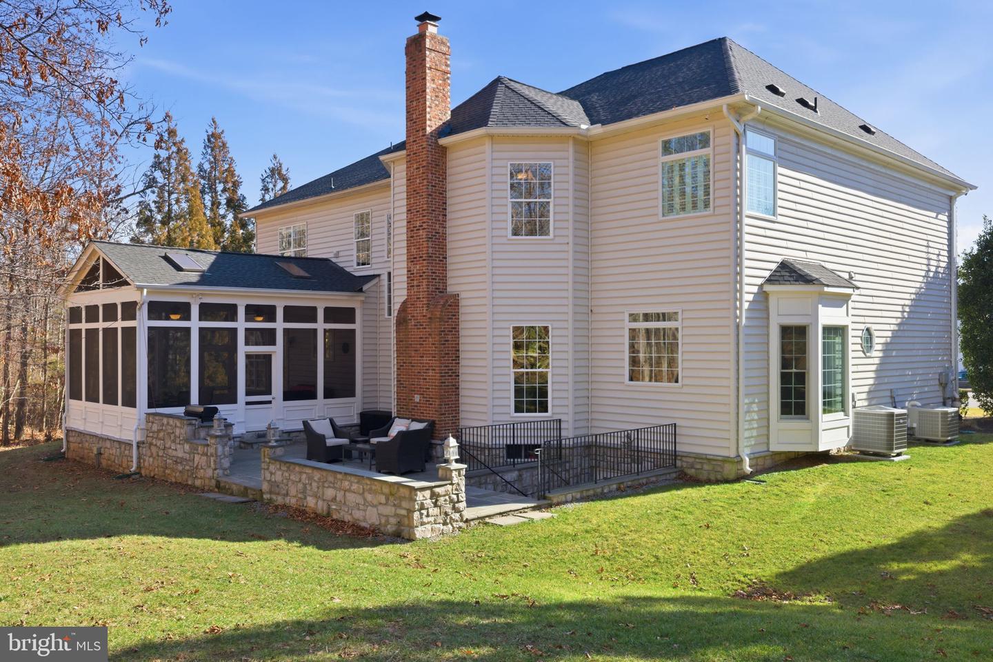 22455 PINE RIDGE CT, ASHBURN, Virginia 20148, 5 Bedrooms Bedrooms, ,5 BathroomsBathrooms,Residential,For sale,22455 PINE RIDGE CT,VALO2113982 MLS # VALO2113982