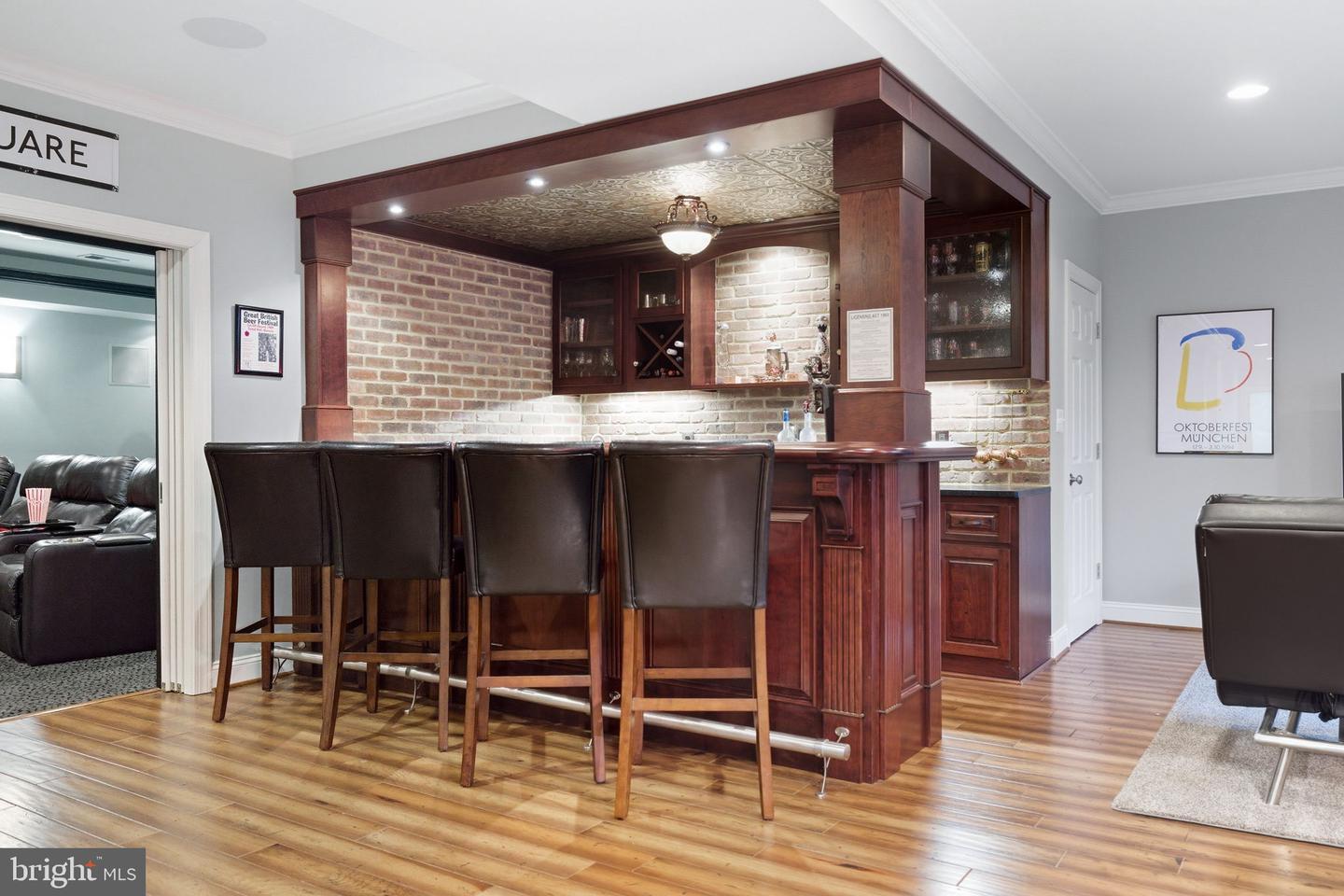 22455 PINE RIDGE CT, ASHBURN, Virginia 20148, 5 Bedrooms Bedrooms, ,5 BathroomsBathrooms,Residential,For sale,22455 PINE RIDGE CT,VALO2113982 MLS # VALO2113982