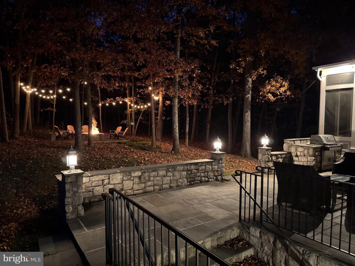 22455 PINE RIDGE CT, ASHBURN, Virginia 20148, 5 Bedrooms Bedrooms, ,5 BathroomsBathrooms,Residential,For sale,22455 PINE RIDGE CT,VALO2113982 MLS # VALO2113982