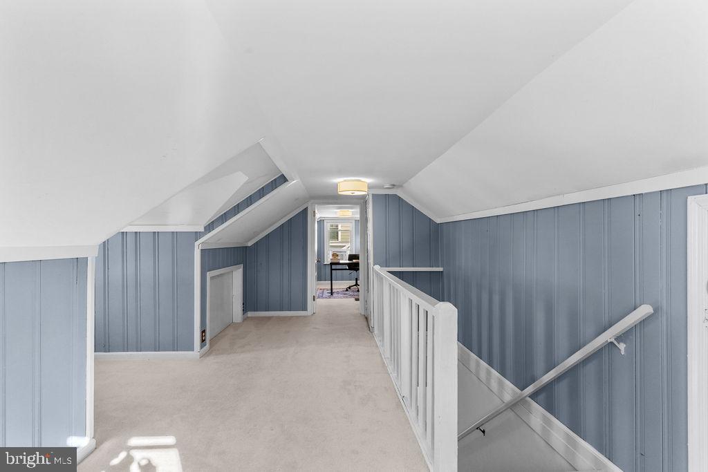 5118 25TH RD N, ARLINGTON, Virginia 22207, 3 Bedrooms Bedrooms, ,2 BathroomsBathrooms,Residential,For sale,5118 25TH RD N,VAAR2067804 MLS # VAAR2067804