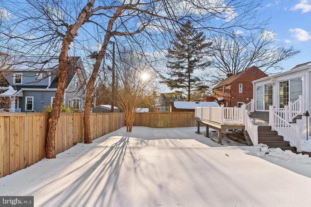 5118 25TH RD N, ARLINGTON, Virginia 22207, 3 Bedrooms Bedrooms, ,2 BathroomsBathrooms,Residential,For sale,5118 25TH RD N,VAAR2067804 MLS # VAAR2067804