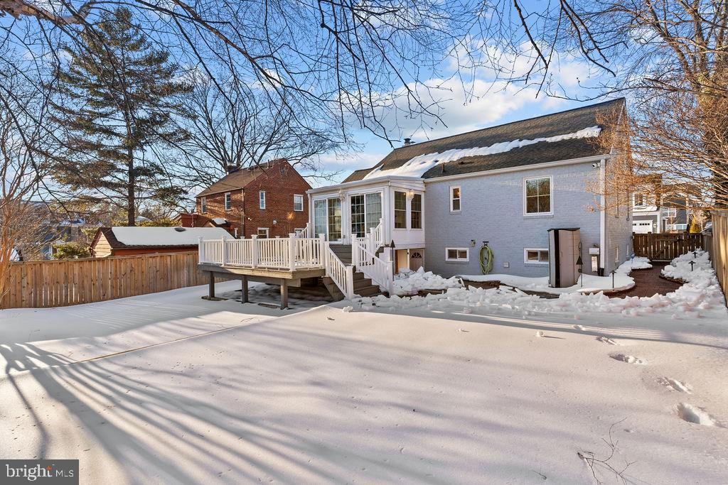 5118 25TH RD N, ARLINGTON, Virginia 22207, 3 Bedrooms Bedrooms, ,2 BathroomsBathrooms,Residential,For sale,5118 25TH RD N,VAAR2067804 MLS # VAAR2067804