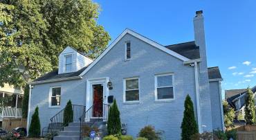 5118 25TH RD N, ARLINGTON, Virginia 22207, 3 Bedrooms Bedrooms, ,2 BathroomsBathrooms,Residential,For sale,5118 25TH RD N,VAAR2067804 MLS # VAAR2067804