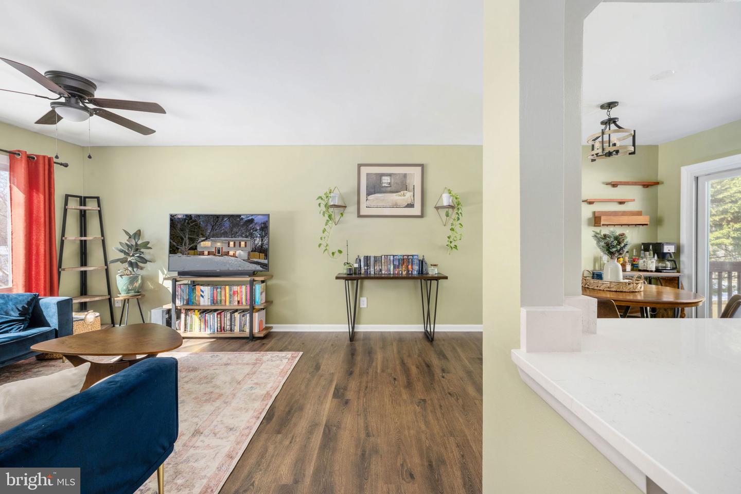 5570 ROWSER DR, WOODBRIDGE, Virginia 22193, 4 Bedrooms Bedrooms, ,2 BathroomsBathrooms,Residential,For sale,5570 ROWSER DR,VAPW2110654 MLS # VAPW2110654