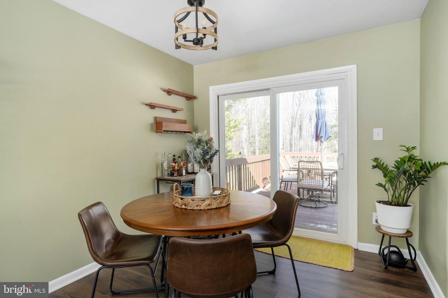 5570 ROWSER DR, WOODBRIDGE, Virginia 22193, 4 Bedrooms Bedrooms, ,2 BathroomsBathrooms,Residential,For sale,5570 ROWSER DR,VAPW2110654 MLS # VAPW2110654