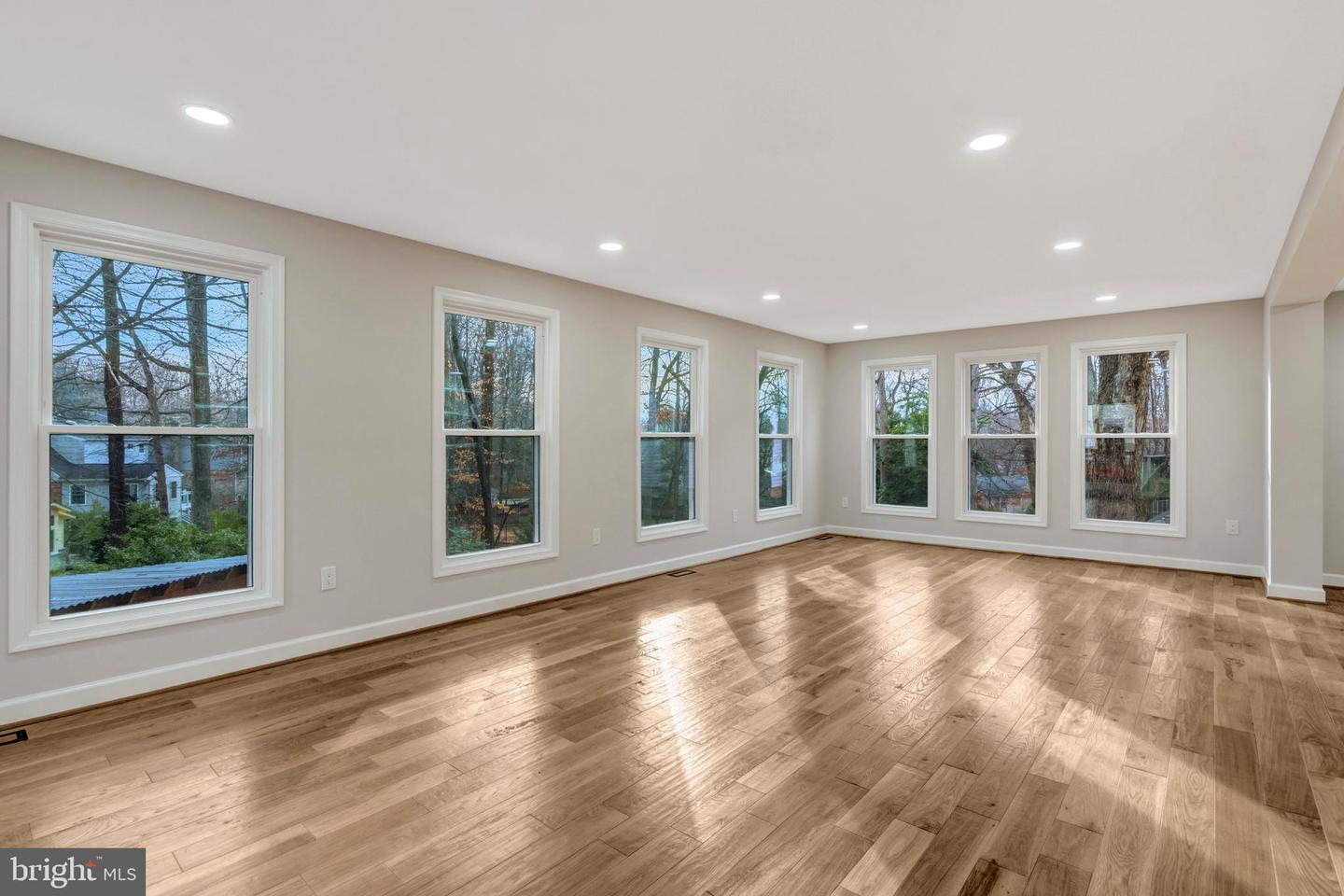 5203 MORNINGTON CT, FAIRFAX, Virginia 22032, 5 Bedrooms Bedrooms, 19 Rooms Rooms,5 BathroomsBathrooms,Residential,For sale,5203 MORNINGTON CT,VAFX2286062 MLS # VAFX2286062