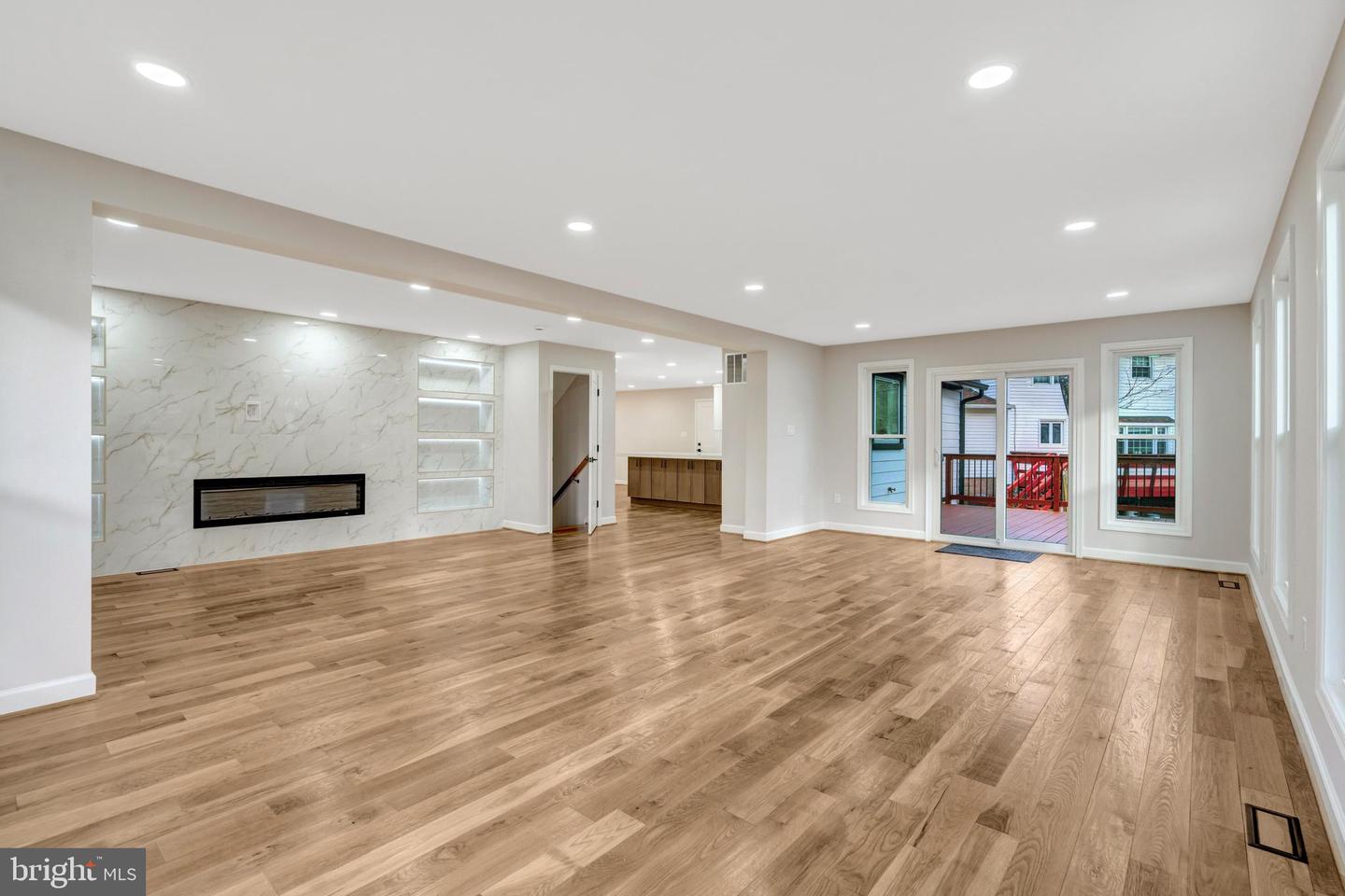 5203 MORNINGTON CT, FAIRFAX, Virginia 22032, 5 Bedrooms Bedrooms, 19 Rooms Rooms,5 BathroomsBathrooms,Residential,For sale,5203 MORNINGTON CT,VAFX2286062 MLS # VAFX2286062