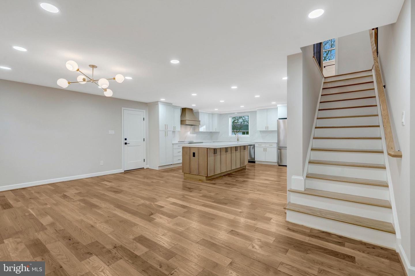 5203 MORNINGTON CT, FAIRFAX, Virginia 22032, 5 Bedrooms Bedrooms, 19 Rooms Rooms,5 BathroomsBathrooms,Residential,For sale,5203 MORNINGTON CT,VAFX2286062 MLS # VAFX2286062