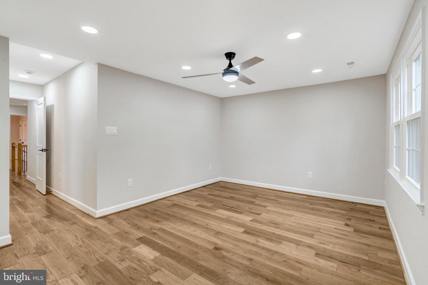 5203 MORNINGTON CT, FAIRFAX, Virginia 22032, 5 Bedrooms Bedrooms, 19 Rooms Rooms,5 BathroomsBathrooms,Residential,For sale,5203 MORNINGTON CT,VAFX2286062 MLS # VAFX2286062