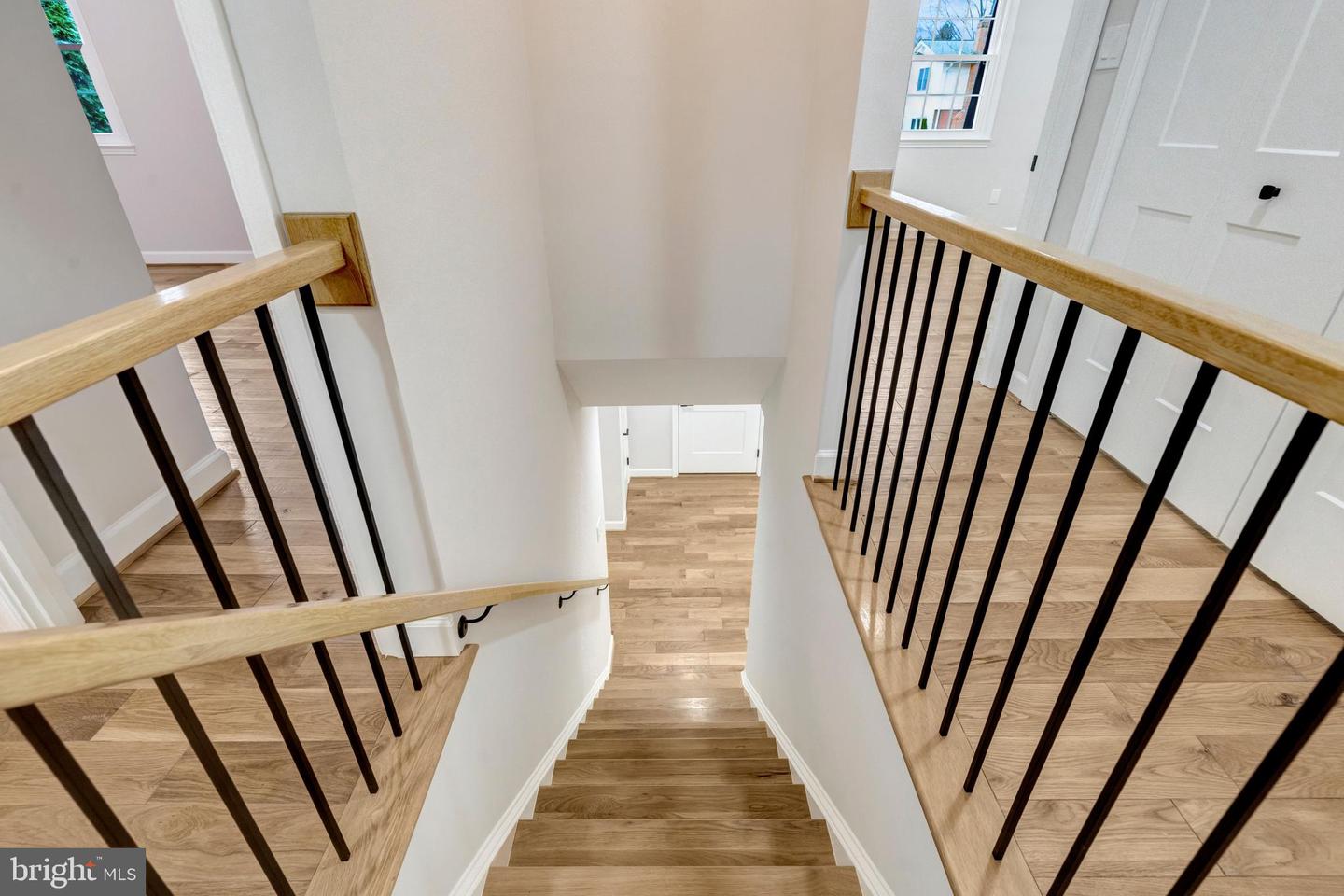 5203 MORNINGTON CT, FAIRFAX, Virginia 22032, 5 Bedrooms Bedrooms, 19 Rooms Rooms,5 BathroomsBathrooms,Residential,For sale,5203 MORNINGTON CT,VAFX2286062 MLS # VAFX2286062