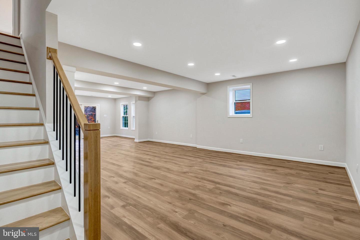 5203 MORNINGTON CT, FAIRFAX, Virginia 22032, 5 Bedrooms Bedrooms, 19 Rooms Rooms,5 BathroomsBathrooms,Residential,For sale,5203 MORNINGTON CT,VAFX2286062 MLS # VAFX2286062