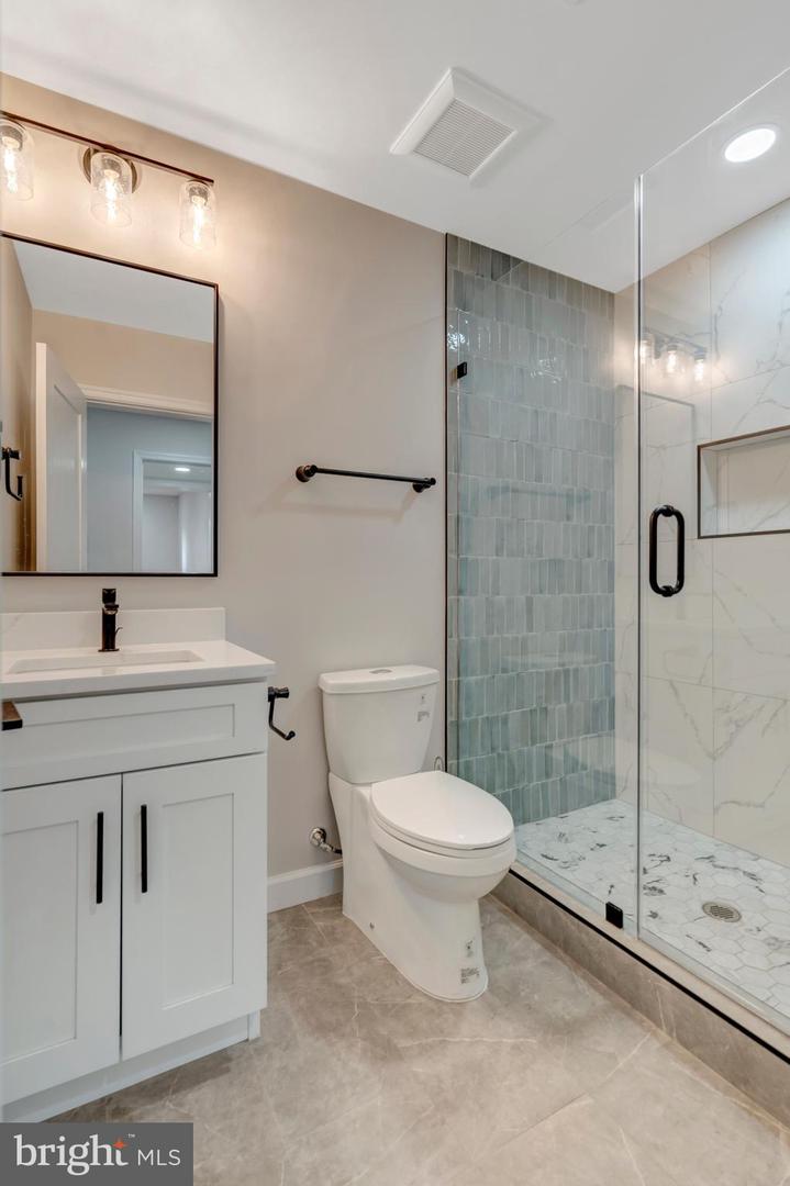 5203 MORNINGTON CT, FAIRFAX, Virginia 22032, 5 Bedrooms Bedrooms, 19 Rooms Rooms,5 BathroomsBathrooms,Residential,For sale,5203 MORNINGTON CT,VAFX2286062 MLS # VAFX2286062