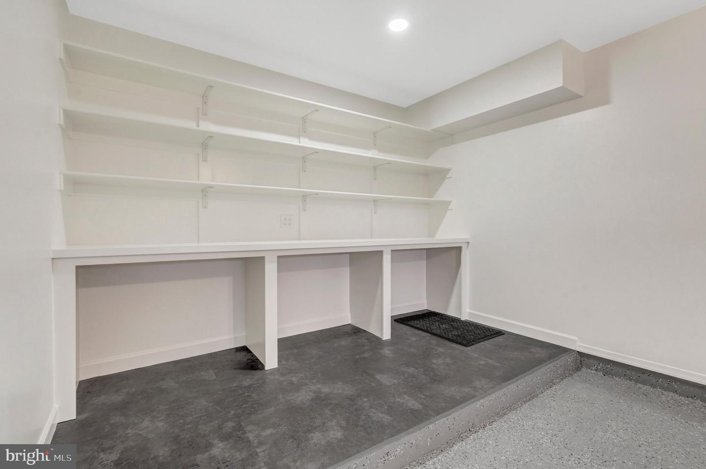 5203 MORNINGTON CT, FAIRFAX, Virginia 22032, 5 Bedrooms Bedrooms, 19 Rooms Rooms,5 BathroomsBathrooms,Residential,For sale,5203 MORNINGTON CT,VAFX2286062 MLS # VAFX2286062