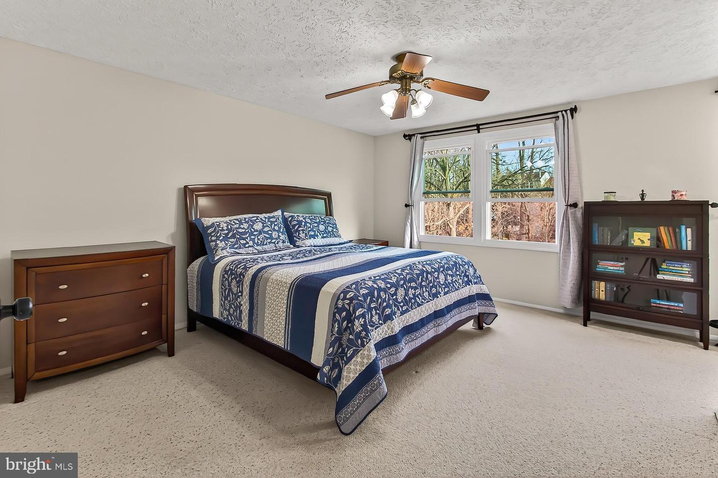 2938 BRIDGEHAMPTON CT, FALLS CHURCH, Virginia 22042, 3 Bedrooms Bedrooms, ,2 BathroomsBathrooms,Residential,For sale,2938 BRIDGEHAMPTON CT,VAFX2286166 MLS # VAFX2286166