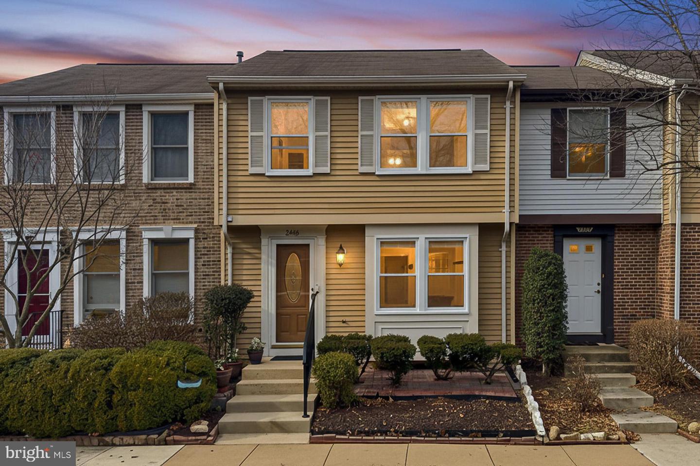 2938 BRIDGEHAMPTON CT, FALLS CHURCH, Virginia 22042, 3 Bedrooms Bedrooms, ,2 BathroomsBathrooms,Residential,For sale,2938 BRIDGEHAMPTON CT,VAFX2286166 MLS # VAFX2286166