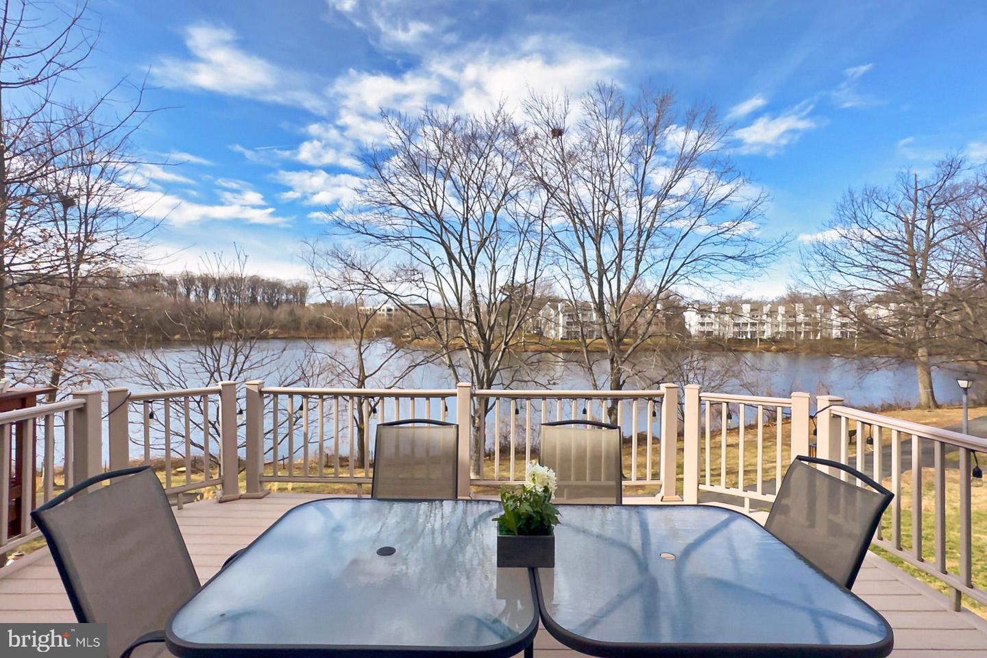 2938 BRIDGEHAMPTON CT, FALLS CHURCH, Virginia 22042, 3 Bedrooms Bedrooms, ,2 BathroomsBathrooms,Residential,For sale,2938 BRIDGEHAMPTON CT,VAFX2286166 MLS # VAFX2286166