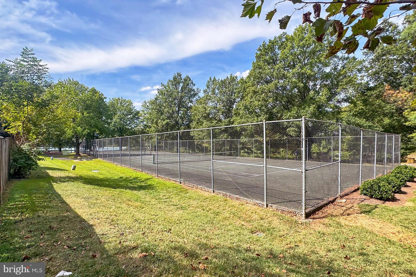 2938 BRIDGEHAMPTON CT, FALLS CHURCH, Virginia 22042, 3 Bedrooms Bedrooms, ,2 BathroomsBathrooms,Residential,For sale,2938 BRIDGEHAMPTON CT,VAFX2286166 MLS # VAFX2286166