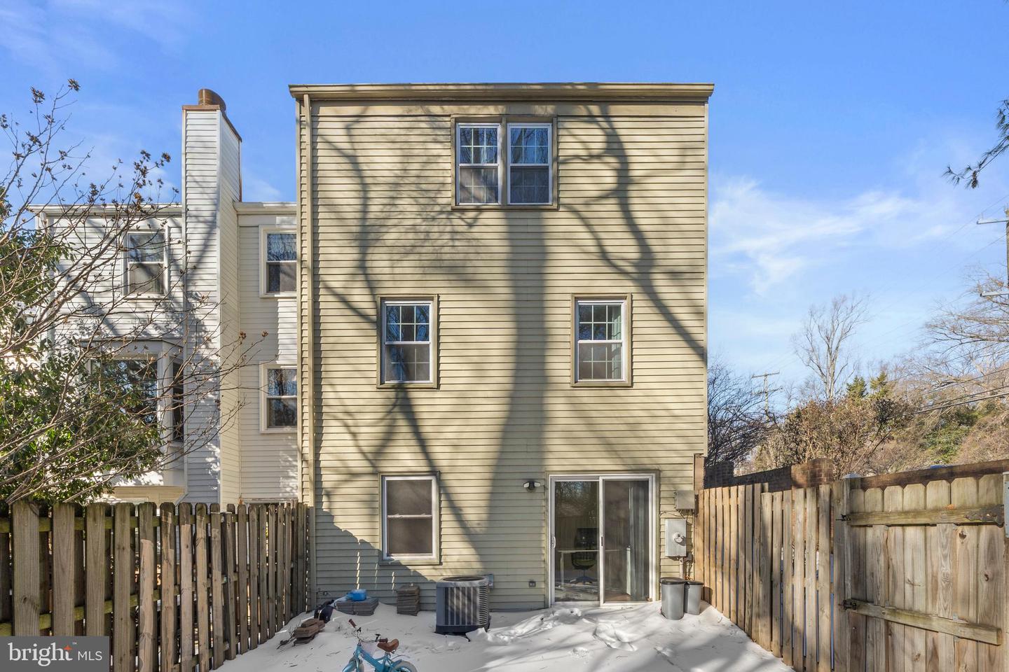 2901 EVERLEIGH WAY, FAIRFAX, Virginia 22031, 3 Bedrooms Bedrooms, ,3 BathroomsBathrooms,Residential,For sale,2901 EVERLEIGH WAY,VAFX2286184 MLS # VAFX2286184