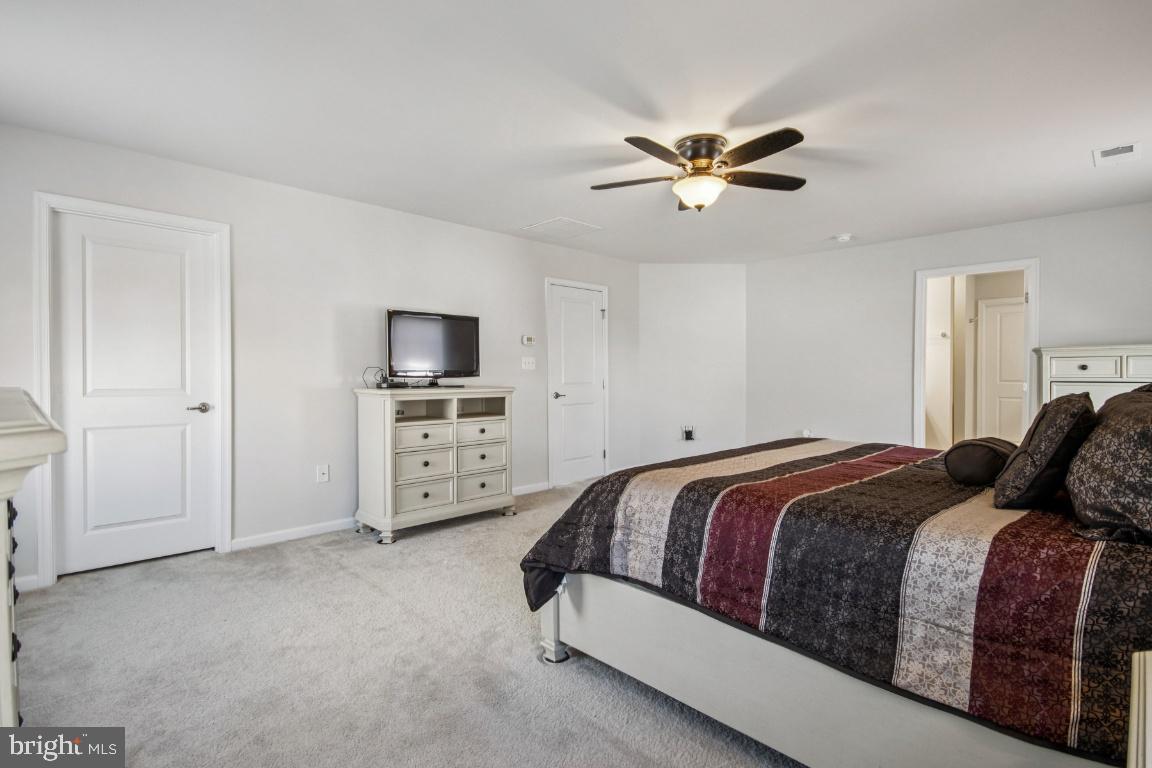 5821 SPRUCE VALLEY DR, FREDERICKSBURG, Virginia 22407, 4 Bedrooms Bedrooms, ,3 BathroomsBathrooms,Residential,For sale,5821 SPRUCE VALLEY DR,VASP2038710 MLS # VASP2038710