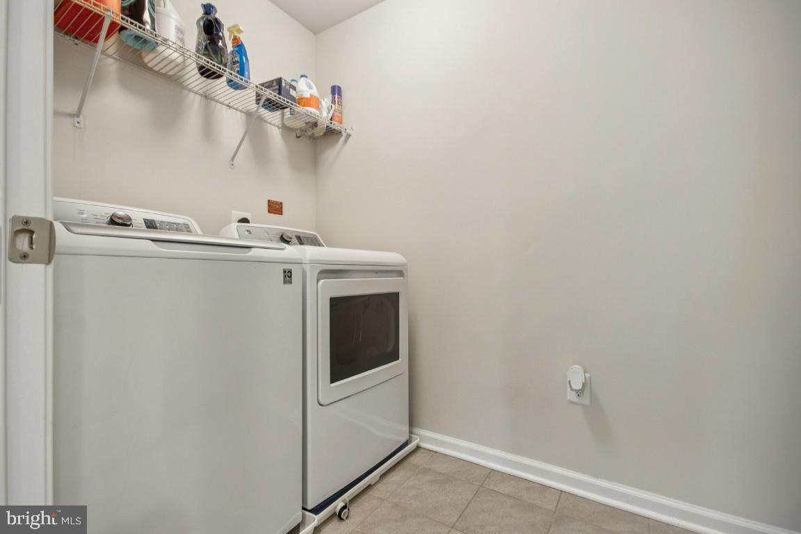 5821 SPRUCE VALLEY DR, FREDERICKSBURG, Virginia 22407, 4 Bedrooms Bedrooms, ,3 BathroomsBathrooms,Residential,For sale,5821 SPRUCE VALLEY DR,VASP2038710 MLS # VASP2038710